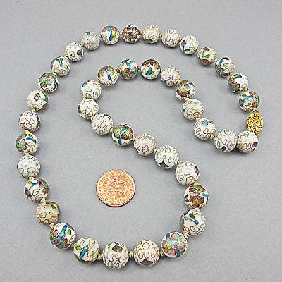 Cream cloisonne vintage chinese beads necklace