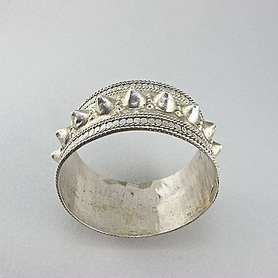 Vintage sterling silver jewellery bangle spikes