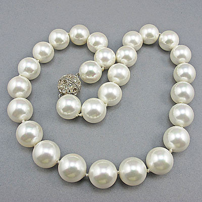 Vintage south sea oyster shell beads necklace