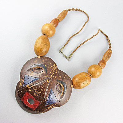 vimtage unusual beads necklace rio studio