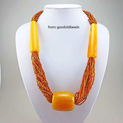 vintage beads necklace faux amber beads